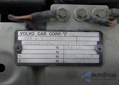 2004 Volvo Xc90 2.5T Awd z USA, uszkodzony, nr VIN YV1CZ59H541092970